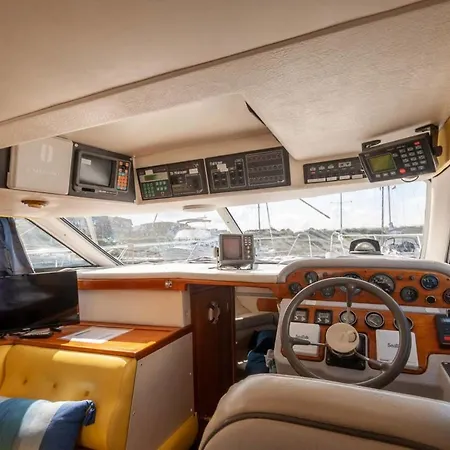 Experience Unique Bateau Au Coeur De * Deauville